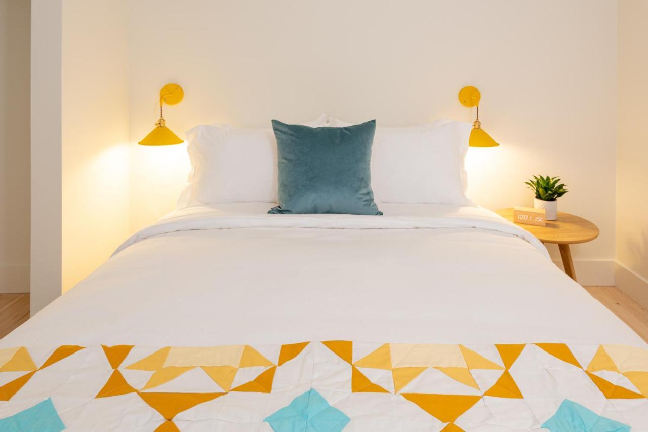 The August House Hotell Windsor Eksteriør bilde