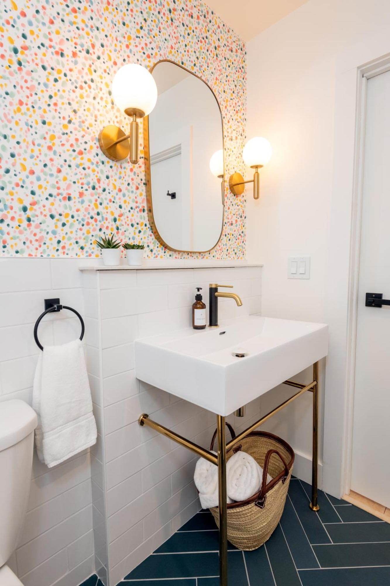 The August House Hotell Windsor Eksteriør bilde